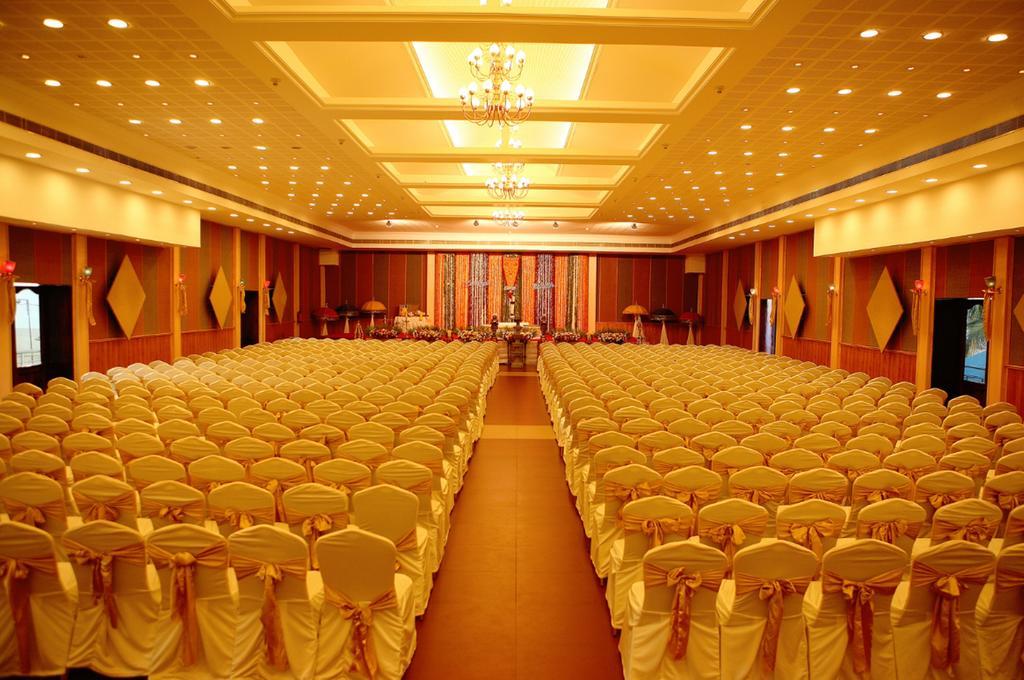 เดอะกุยลอนบีชโฮเต็ลแอนด์คอนเวนชั่นเซ็นเตอร์ Hotel โกลลัม ภายนอก รูปภาพ