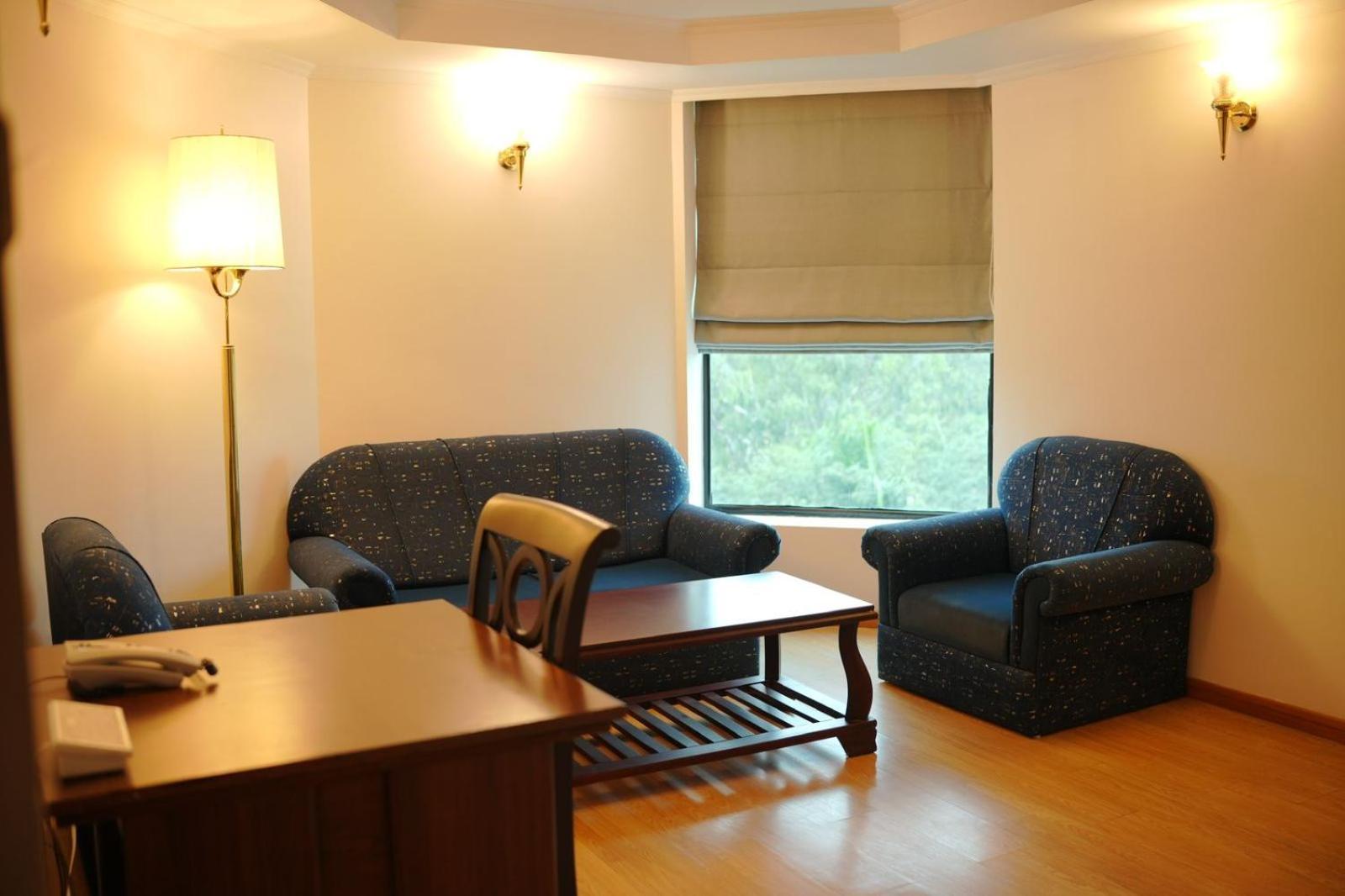 เดอะกุยลอนบีชโฮเต็ลแอนด์คอนเวนชั่นเซ็นเตอร์ Hotel โกลลัม ภายนอก รูปภาพ