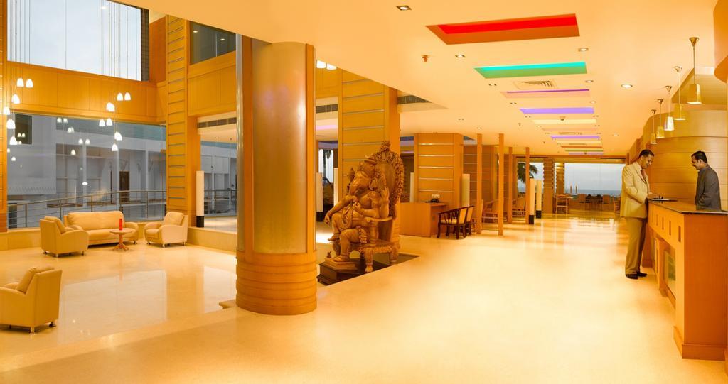 เดอะกุยลอนบีชโฮเต็ลแอนด์คอนเวนชั่นเซ็นเตอร์ Hotel โกลลัม ภายนอก รูปภาพ